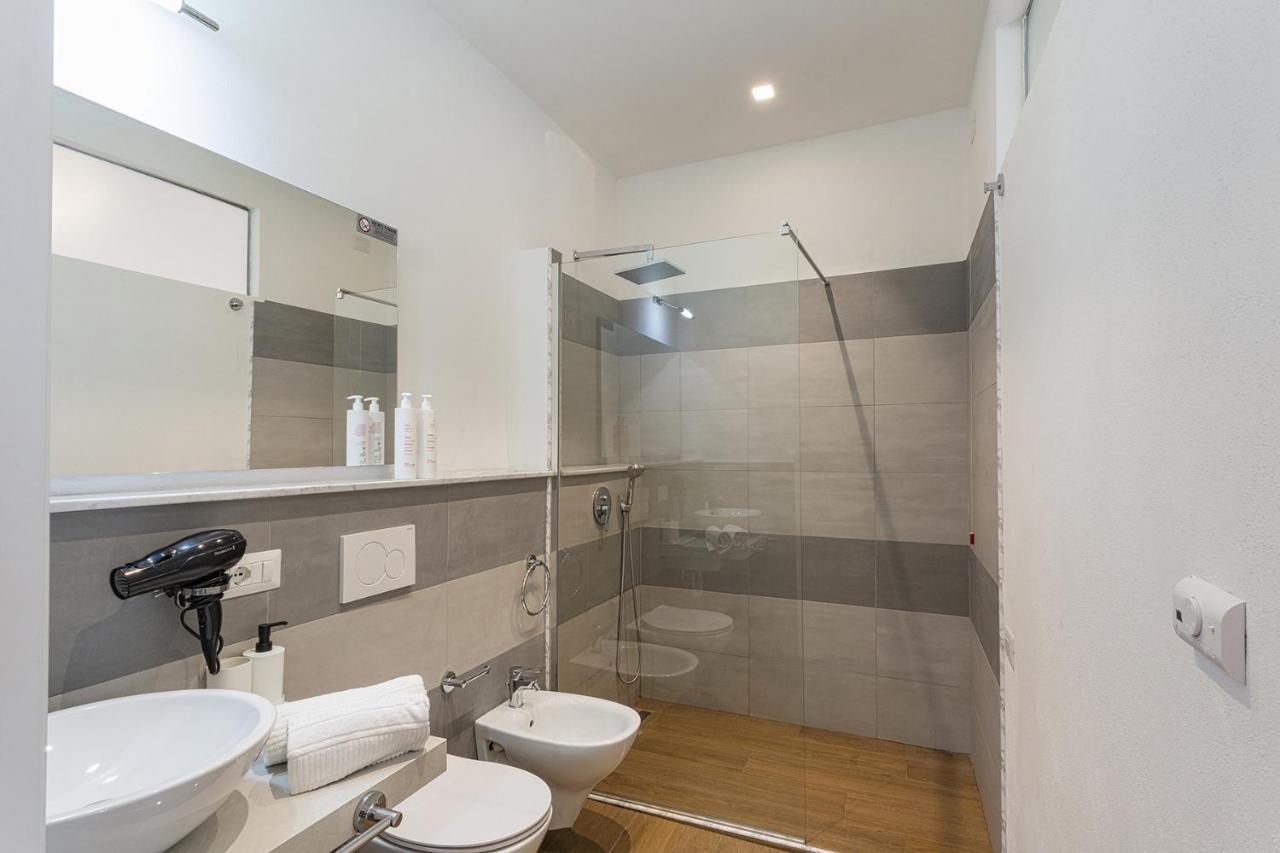 Family Flat In The City Center By Wonderful Italy Gênes Extérieur photo